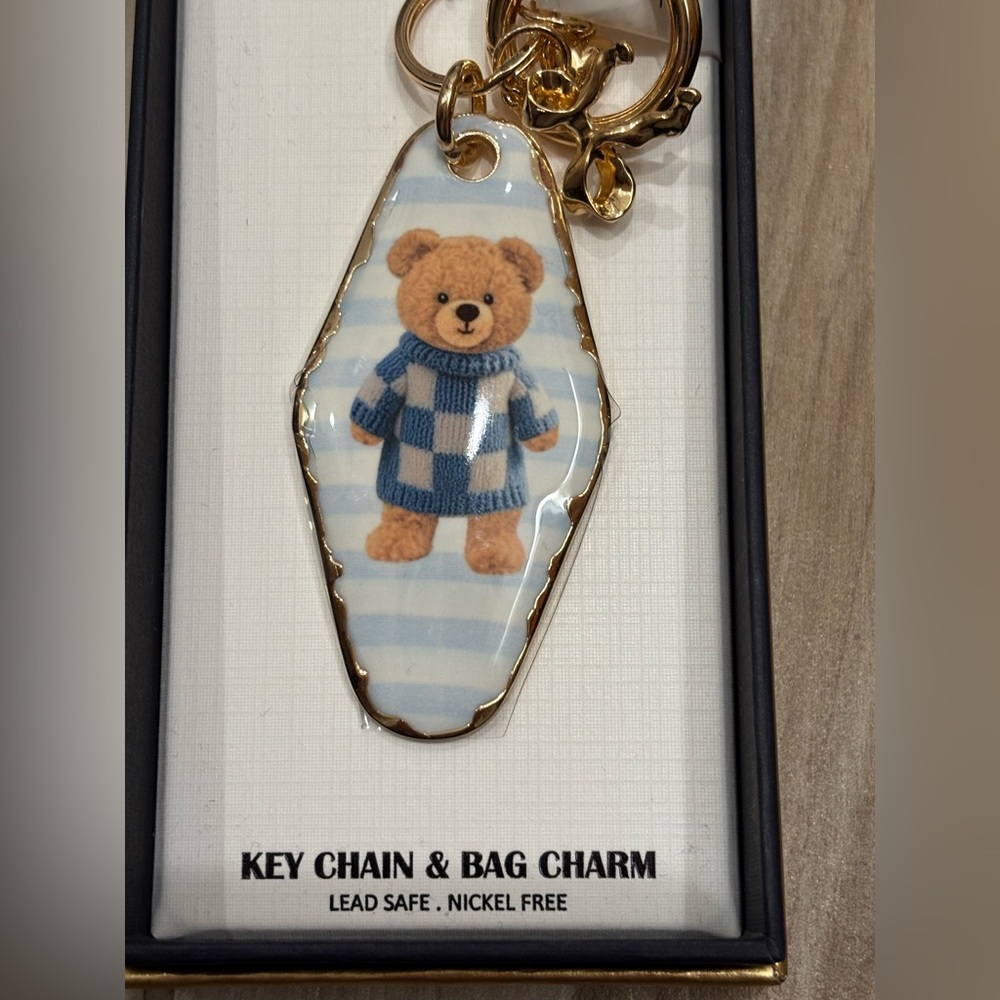 NIB Piper K Teddy Bear Key Chain & Bag Charm